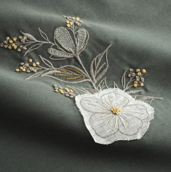 Ecocotton Vanya Dekbedovertrek set 100% Biologisch Katoen Satijn Applique Geborduurd Groen 240x220 Cm