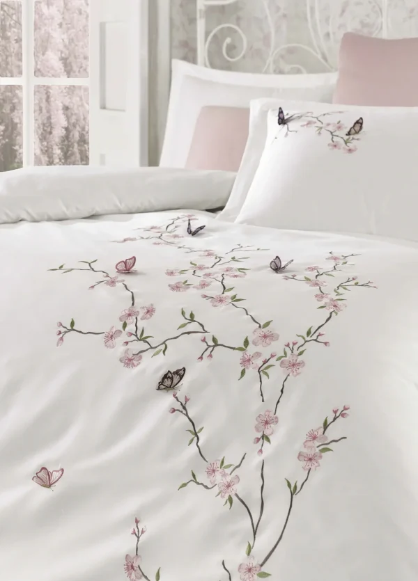 Dantela Butterfly Luxe Katoensatijnen Dekbedovertrekset met 3D-borduursels – Crème/Poeder