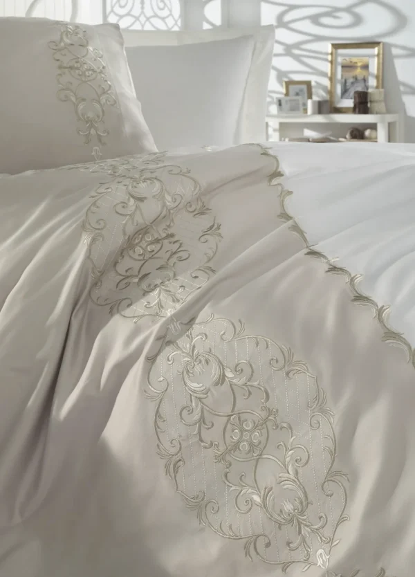 Dantela Luxe Elegance geborduurde katoen satijnen dekbedovertrekset – Wit/Beige