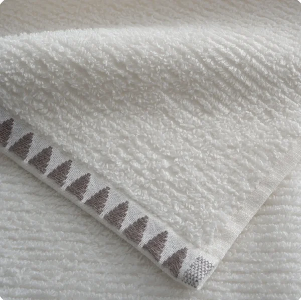 Ecocotton Tria Handdoek Creme-Bruin 50x90 cm