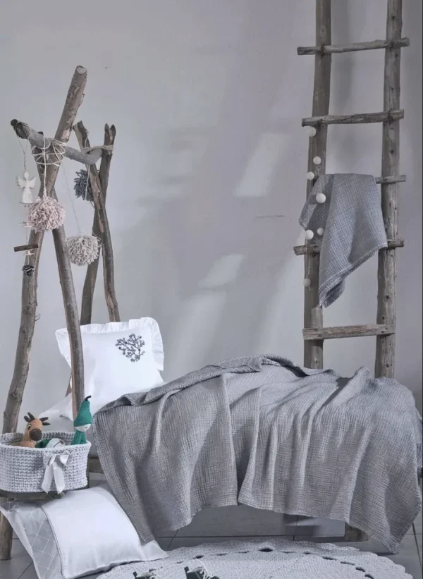 Ecocotton Kayra Baby sprei 100% organisch katoen Mousseline Handgeborduurd Grijs 120x170 Cm