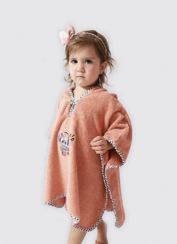Ecocotton Melodica Baby Poncho 100% Biologisch Katoen Geborduurd Zalm 2-5 Jaar - Afbeelding 2