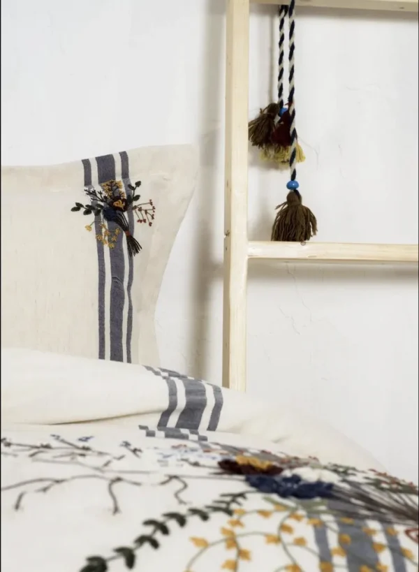 Ecocotton Charla Tweepersoons Dekbedovertrek Set 100% Biologisch Hennep Katoen Ecru-Navy Blue 200x220 Cm