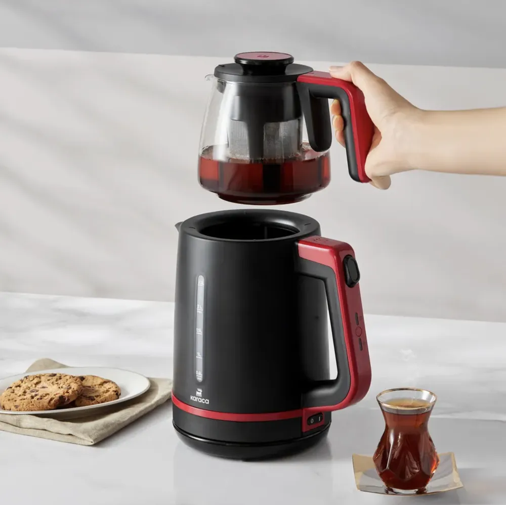 Karaca Maxi Tea XL 2in1 Theemaker Met Glazen Theepot en Waterkoker Cranberry - Afbeelding 1