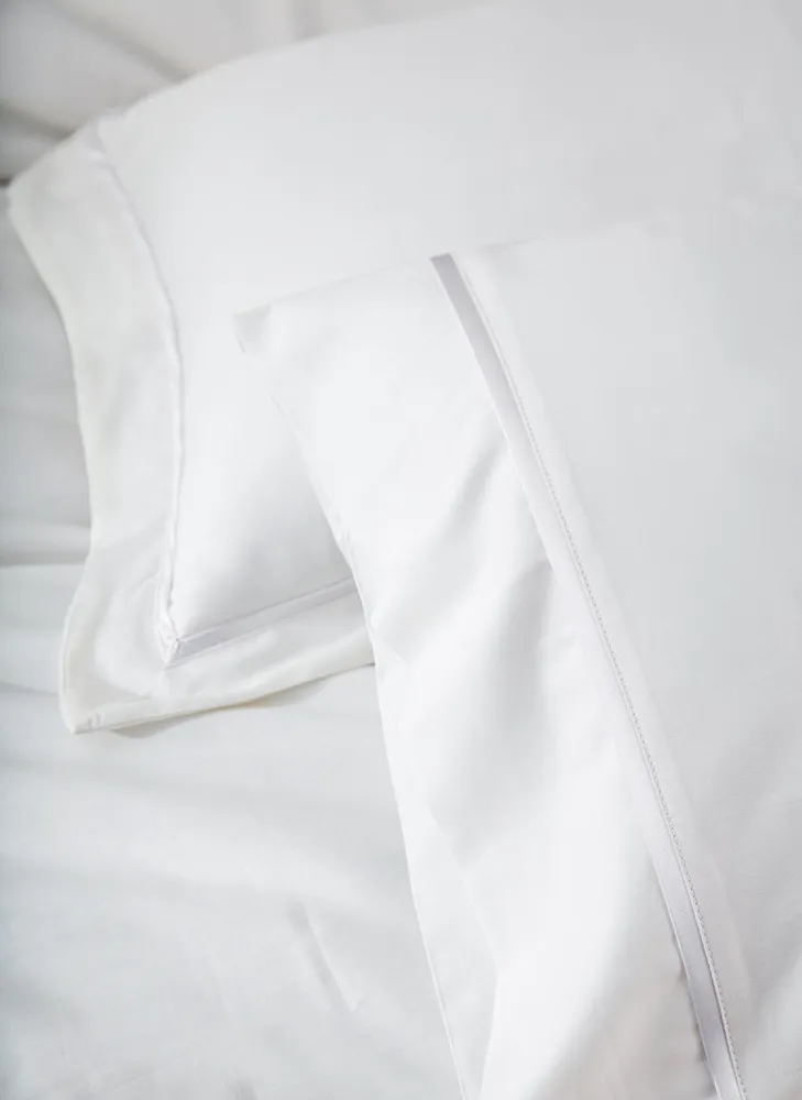 Ecocotton Meva Dekbedovertrek Set 100% Biologisch Katoen Satijn Geborduurd Crème-Zilver 200x220 cm - Afbeelding 3