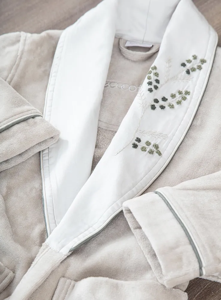 Ecocotton Derin Familie Badjas Set 100% Biologisch Katoen Geborduurd Beige / Groen - M / L - Afbeelding 4