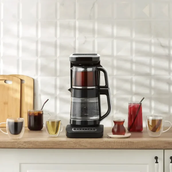Karaca Çaysever Robotea Pro 4 in 1 Sprekend Automatisch Theezetapparaat met Glas, Waterverwarmer en Filter Koffiezetapparaat 2500W Zwart Chroom