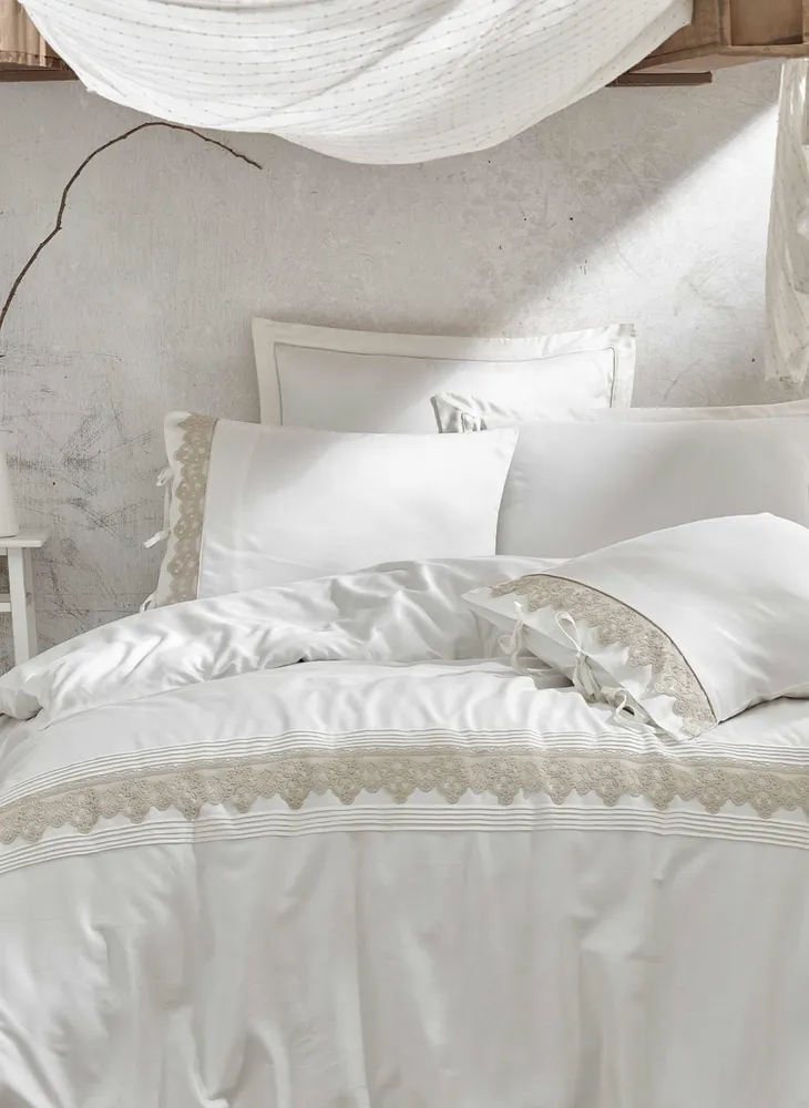 Ecocotton Azra Dekbedovertrek Set 100% Biologisch Katoen Satijn Guipure Crème 240x220 Cm