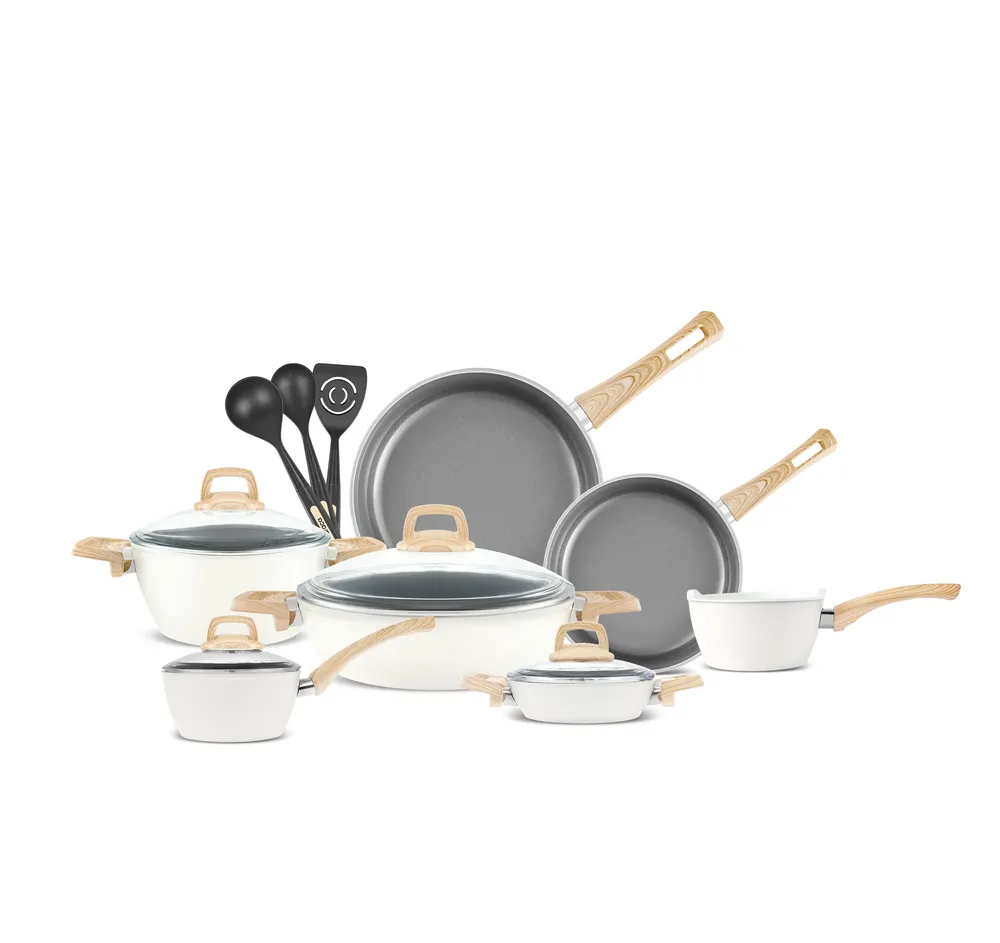 Karaca Swiss Crystal 15-delige Kookgerei set crème