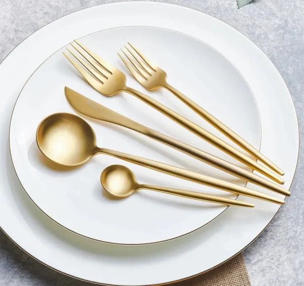 Karaca Jupiter Matte Gold 60-delig bestek voor 12 personen met doos