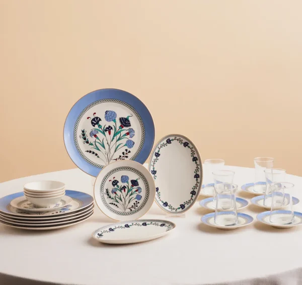 Karaca Blue Clove 26-delige ontbijtset voor 6 personen