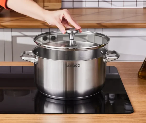 Karaca Elite roestvrijstalen inductie kookpot met deksel, 30 cm, zilver