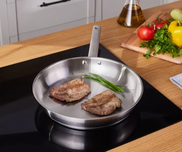Karaca Elite stalen pan 30 cm