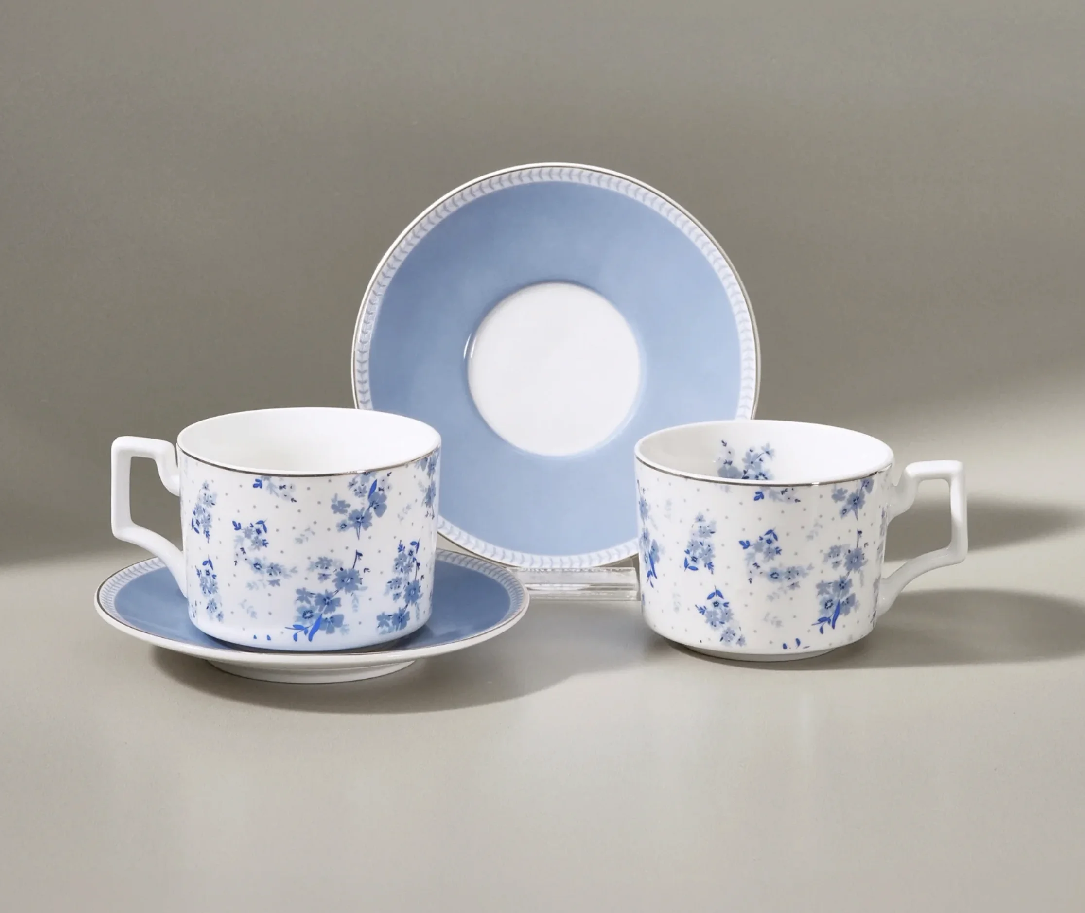 Karaca Jardin 4-delige Theekopjes- en Schoteltjesset voor 2 Personen – 230 ml, Blauw