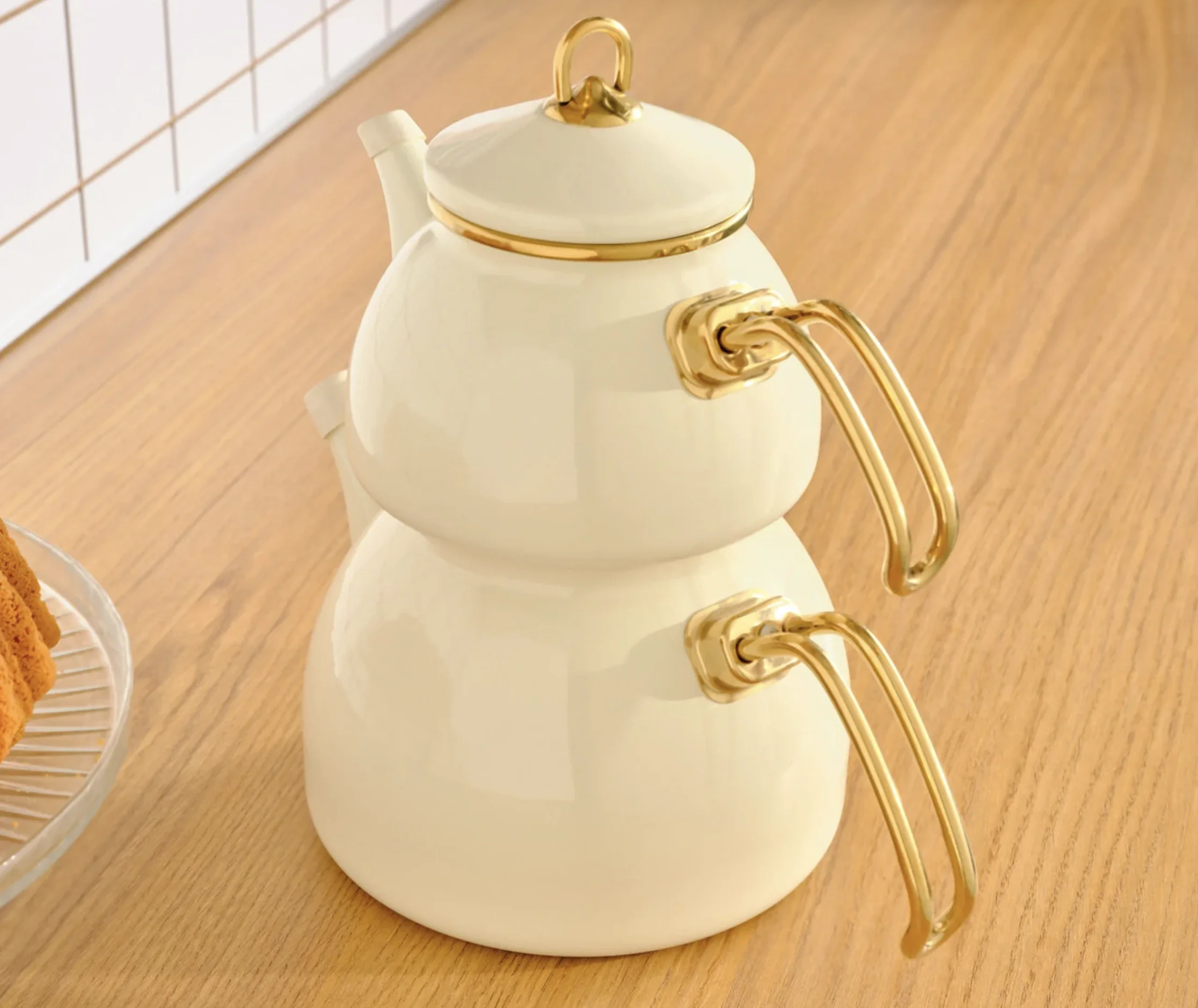 Karaca Retro Geëmailleerde Theepot – Crème